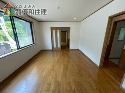 【居間・リビング】 | 中古戸建　神戸市西区北山台２丁目