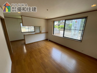【居間・リビング】 | 中古戸建　神戸市西区北山台２丁目