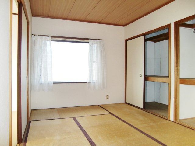 ハイツ中山の和室
