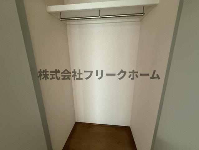 三鷹市上連雀１丁目のアパートの収納
