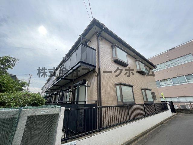 三鷹市上連雀１丁目のアパートの外観