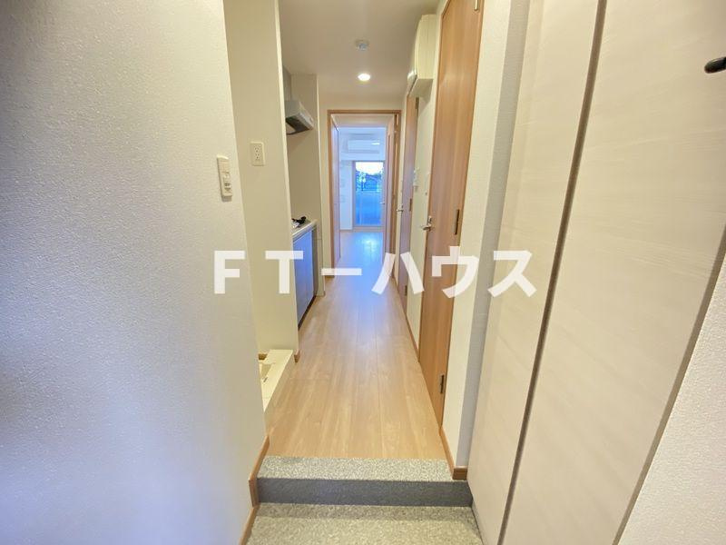 グランカーサ行徳の玄関