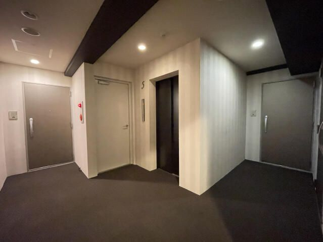 Ｂ　ＣＩＴＹ　ＴＡＢＡＴＡ　ＳＫＹＣＯＵＲＴのその他共用部分