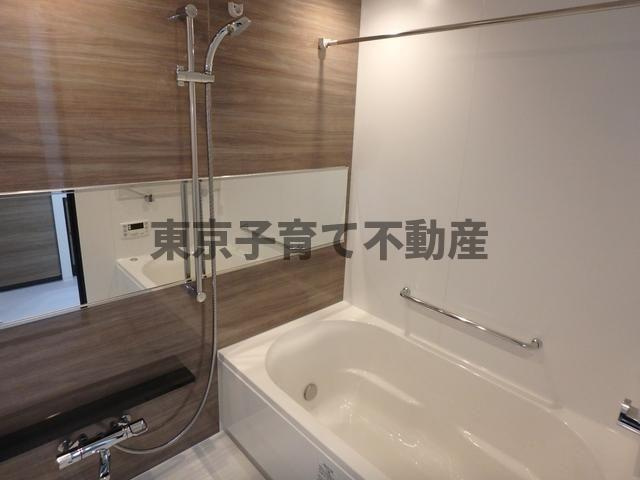オーキッドレジデンス上野の浴室