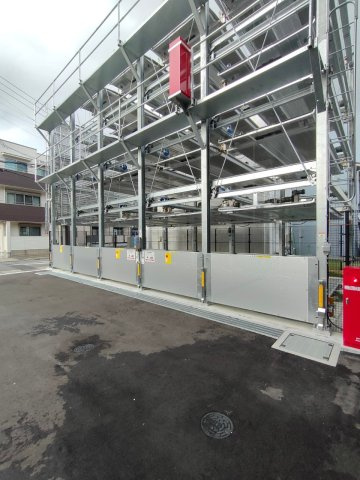 メイクス名駅太閤　名古屋市賃貸　仲介手数料無料の駐車場