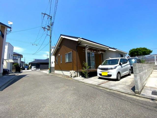 【前面道路含む現地写真】の画像