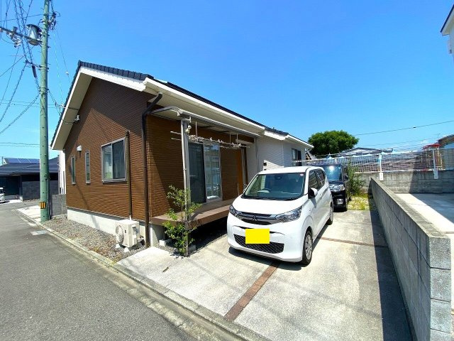 【駐車場】の画像
