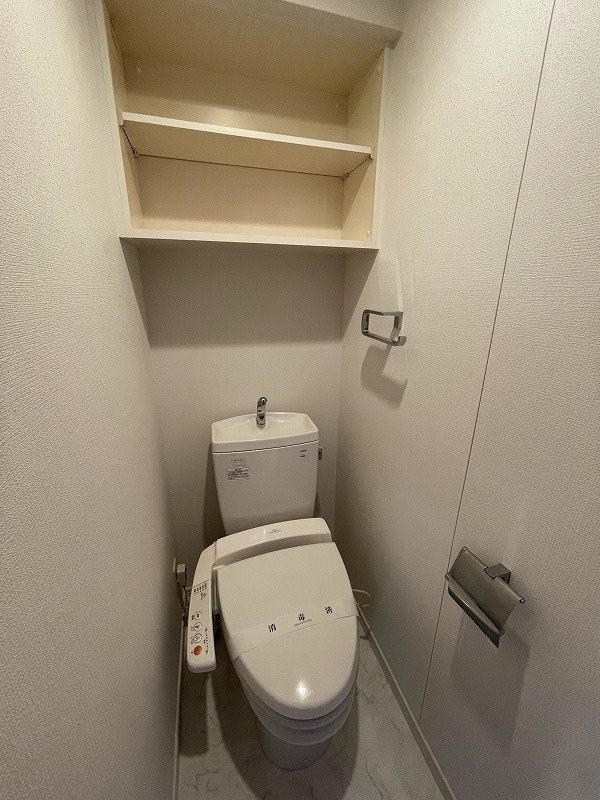 練馬区北町５丁目の賃貸マンションのトイレ