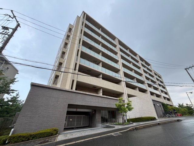 ウェリス千里山ヒルズ