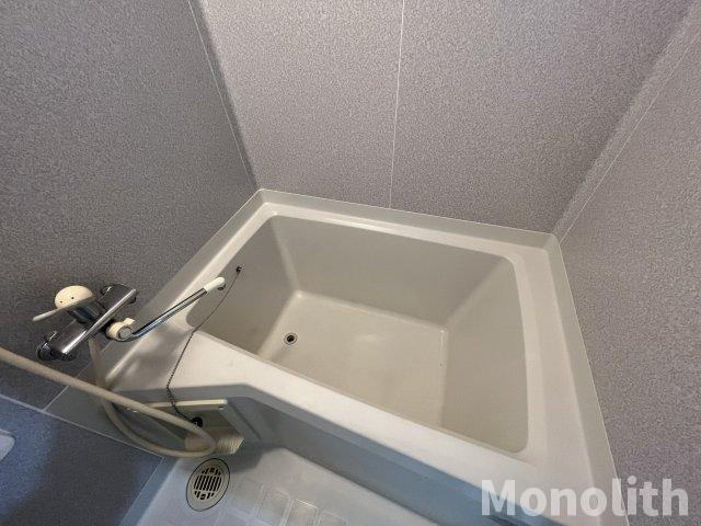 大町ガーデンライフE棟の浴室