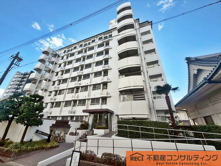 西宮東パークマンションの外観