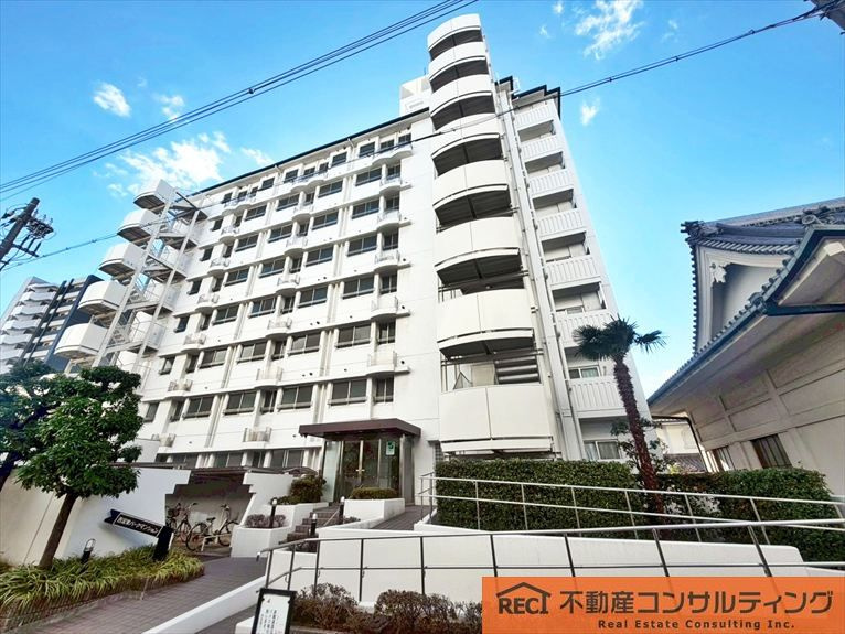 西宮東パークマンションの外観