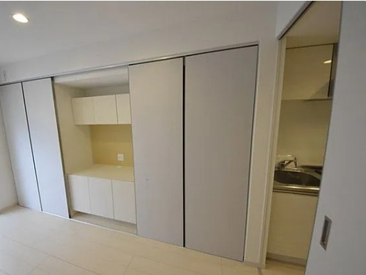 船橋市中野木２丁目の賃貸マンションの収納