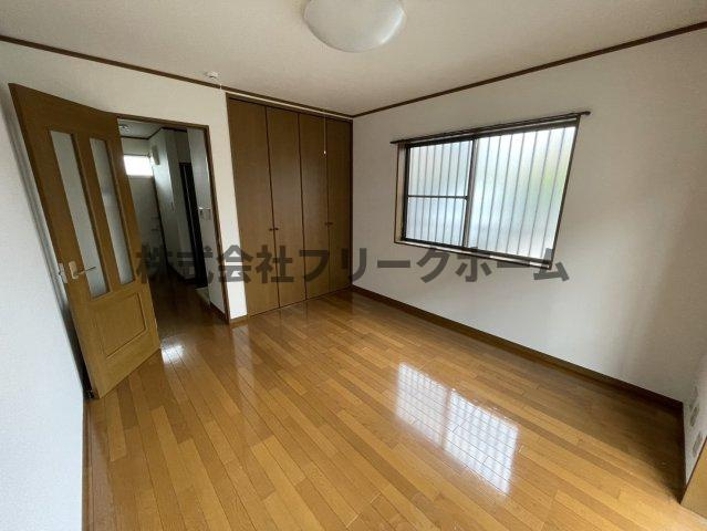 武蔵野市境５丁目のアパートの寝室