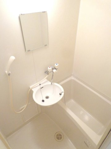 レオパレスエスペランサの浴室