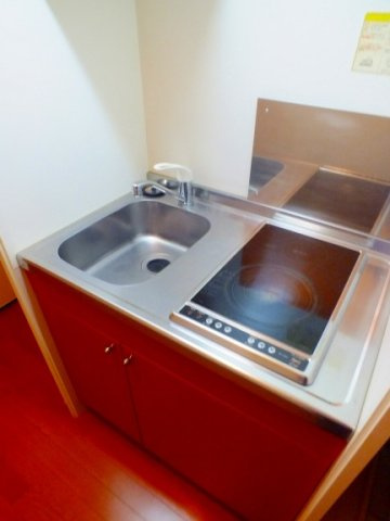 レオパレスマ　メゾンのキッチン|2口電気コンロ