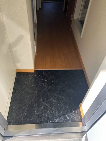 レオパレス東千葉の玄関