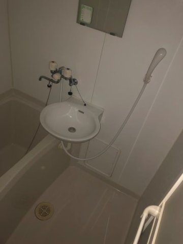 レオパレスかつらぎの内装
