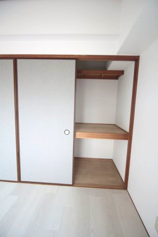 サンハイツ千葉の収納