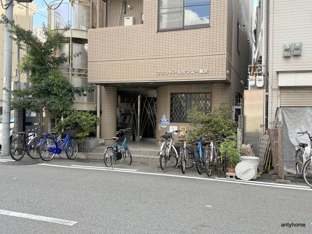 プランドールキンエー難波　仲介手数料無料のエントランス
