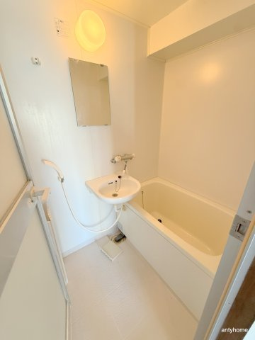 プランドールキンエー難波　仲介手数料無料の浴室