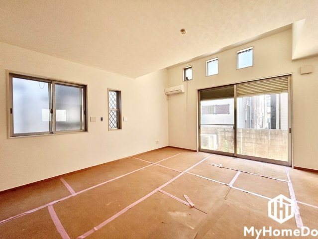 北区六が池町の居間・リビング
