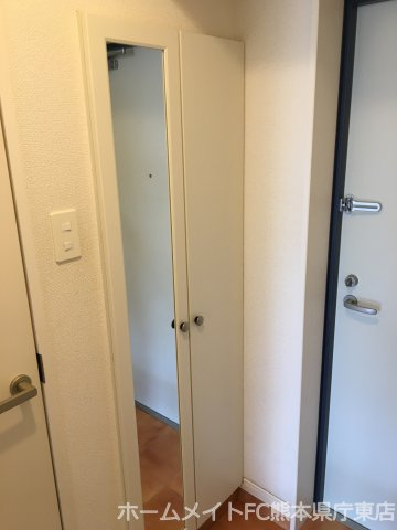 マーベラス南熊本の玄関