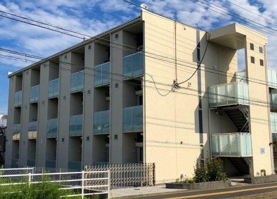 レオネクストアーバンブルーの外観