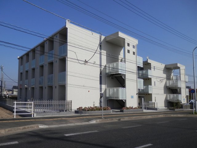 レオネクストアーバンブルーの外観