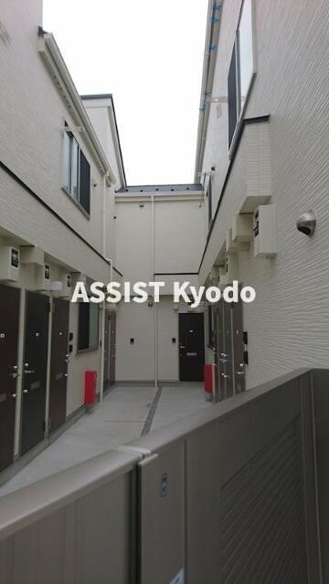 サンコート千歳烏山のエントランス