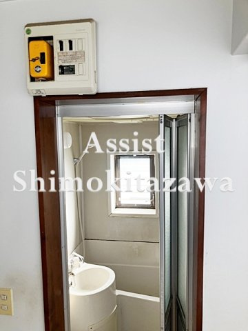 世田谷区赤堤４丁目のアパートの洗面所|★洗面ボウルつき★