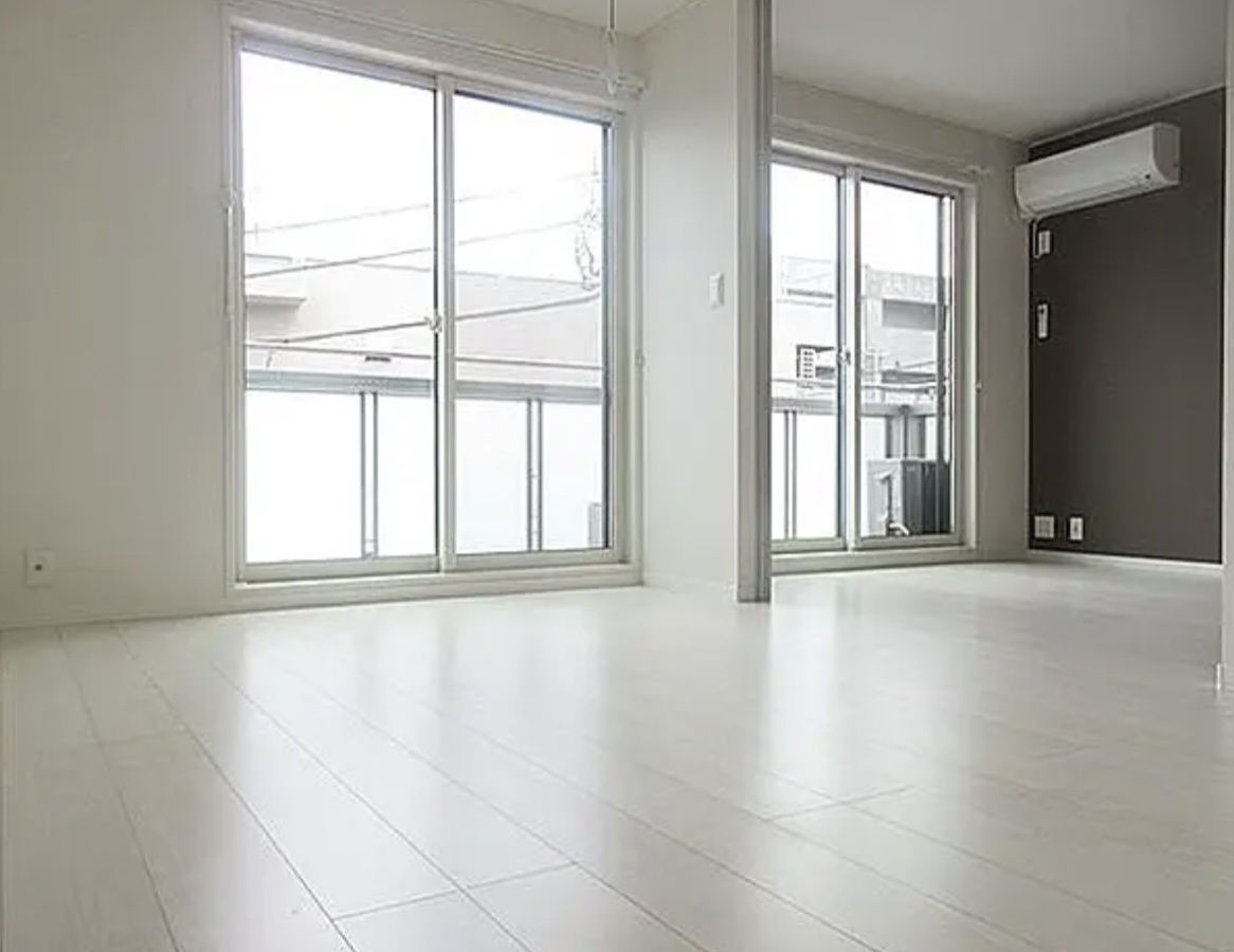 DreamHeim三軒茶屋　角部屋　オートロック　ダブルロックの居間・リビング