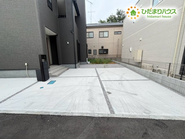 鴻巣市袋　未入居住宅　01の駐車場