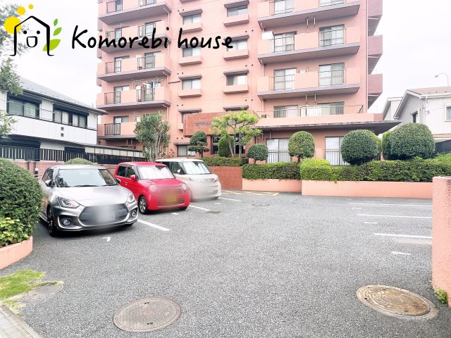 セザール大宮中央公園の駐車場|カースペースがあります