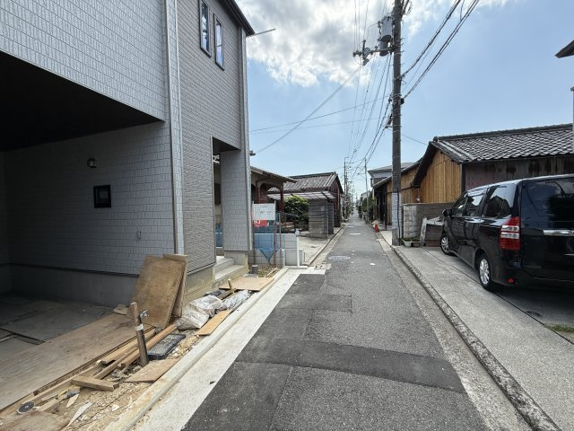 日置荘西町６丁の前面道路含む現地写真