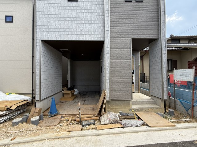 日置荘西町６丁の駐車場