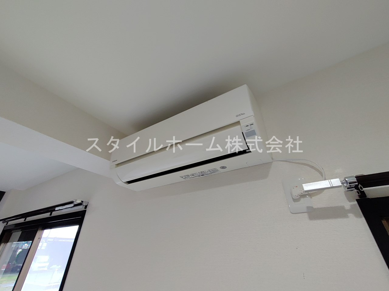 鈴木ハイツの設備|同建物内別部屋の写真です。