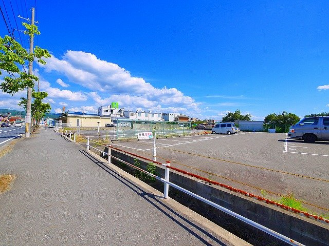 Ｋ・Ｙモータープールの駐車場