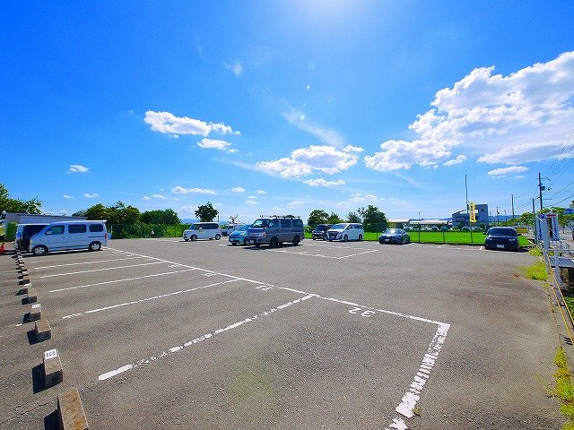 Ｋ・Ｙモータープールの駐車場