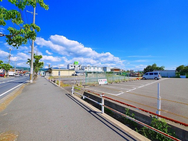 Ｋ・Ｙモータープールの駐車場