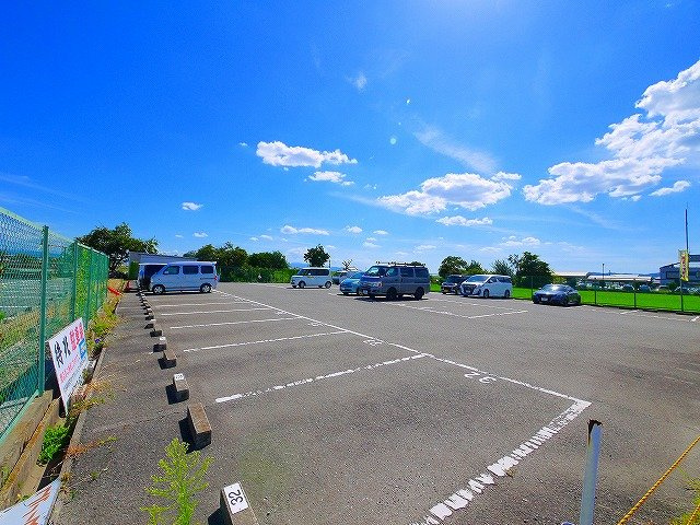 Ｋ・Ｙモータープールの駐車場