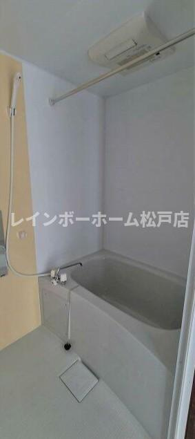 スカイヒル北小金の浴室|きれいなお風呂です