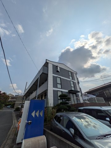 パレスNAGOYAの駐車場