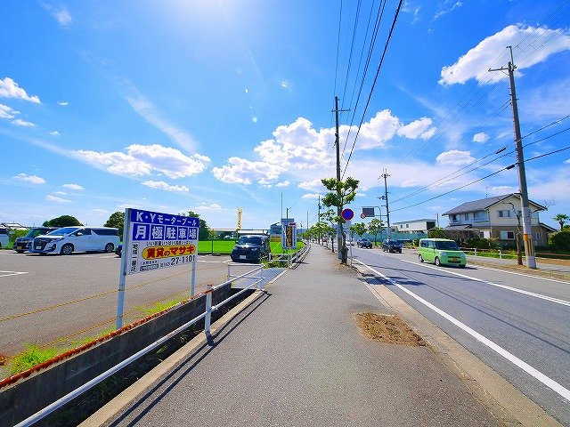 Ｋ・Ｙモータープールの駐車場