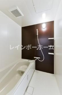 ルネス　アークの浴室