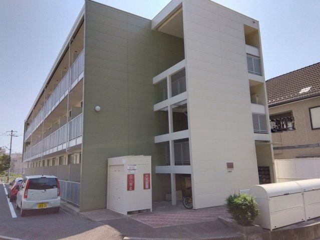 レオパレスＳビルＴＡＮＮＡの外観