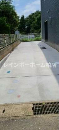 【仲介手数料：50％OFF】対象物件！の駐車場|駐車場完備です