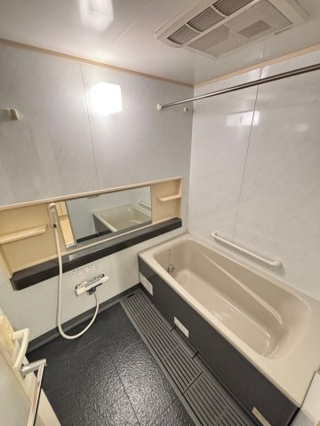 ゼファー熱海ビューステージの浴室