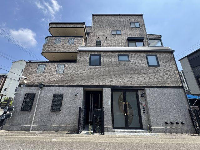神戸市須磨区千歳町１丁目戸建の外観