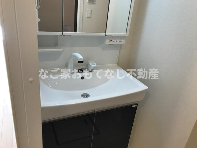 【洗面所】 | フェリーチェ花原